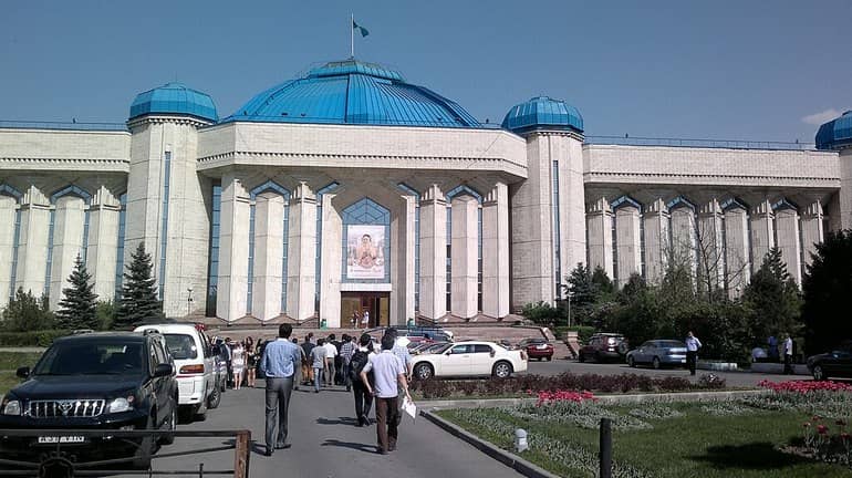 آلماتی، پایتخت تپنده قزاقستان